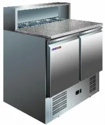 Стол холодильный Cooleq PS900 гранит для пиццы на 257л (+2...+8) 2дв. – купить в Москве с доставкой Купить стол холодильный cooleq ps900 гранит для пиццы на 257л (+2...+8) 2дв. в Москве – цена завода, доставка до двери | RuOborudovanie.ru
