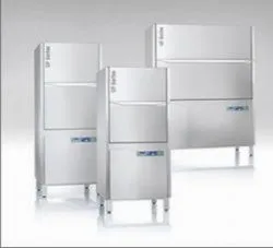Машина котломоечная Winterhalter Uf-Xl Energy C дозаторами и полкой – купить в Москве с доставкой Купить машина котломоечная winterhalter uf-xl energy c дозаторами и полкой в Москве – цена завода, доставка до двери | RuOborudovanie.ru