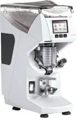 Кофемолка Victoria Arduino MYTHOS 2 GRAVIMETRIC PERL WHITE 220V БЕЛАЯ – купить в RuOborudovanie.ru с доставкой до двери Купить кофемолка victoria arduino mythos 2 gravimetric perl white 220v белая – цена от завода, доставка до двери | RuOborudovanie.ru