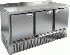 Стол холодильный Hicold Gne 111/Tn – купить в Москве по цене завода