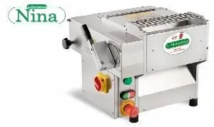 Тестораскатка-лапшерезка La Monferrina Nina 250 (380В) шир.раскатки 250мм настольная – купить в Москве по цене завода
