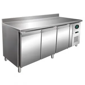 Стол морозильный Viatto GN3200BT – купить в Москве по цене завода
