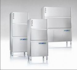 Машина котломоечная Winterhalter Uf-M Energy C дозаторами и полкой – купить в RuOborudovanie.ru с доставкой до двери Купить машина котломоечная winterhalter uf-m energy c дозаторами и полкой – цена от завода, доставка до двери | RuOborudovanie.ru
