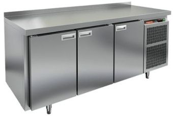 Стол охлаждаемый Hicold GN 111/BT (-10-18), 3 двери, 1835х700х850 – купить в Москве по цене завода