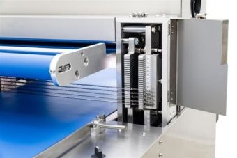 Машина для горизонтальной нарезки тортов и бисквита Danler GD-450 – купить в Москве по цене завода